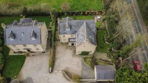 Photo 12- click for photo gallery